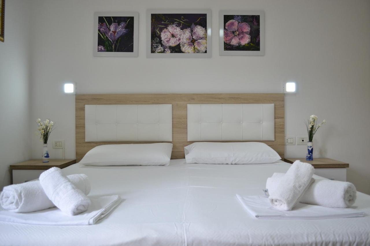 Flowers & Green 2 Bedrooms Apartment & Box Garage Vlorë Εξωτερικό φωτογραφία