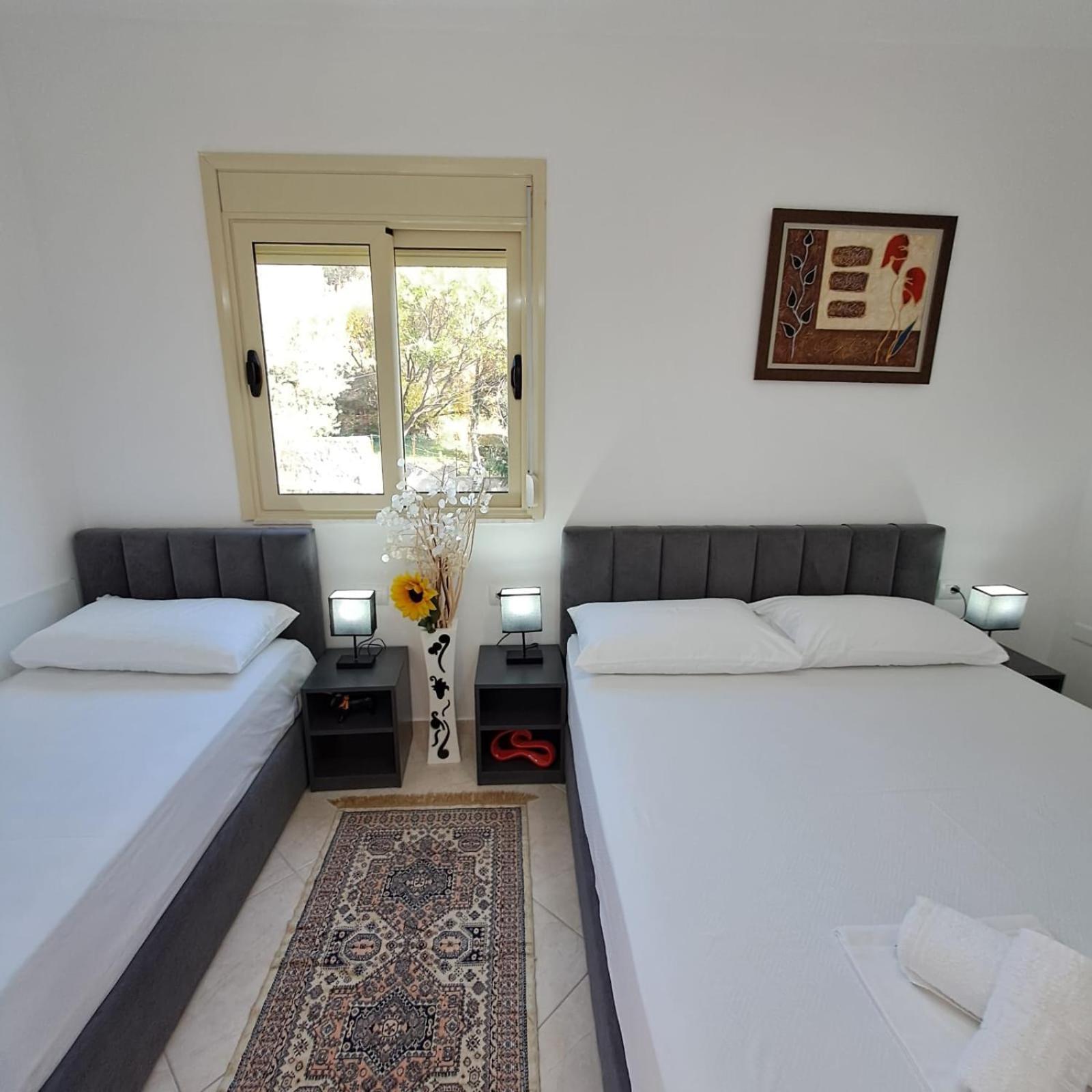 Flowers & Green 2 Bedrooms Apartment & Box Garage Vlorë Εξωτερικό φωτογραφία